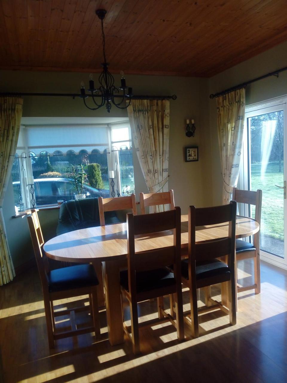 Inny River Lodge Rathowen Екстериор снимка